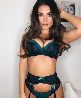 Анкета проститутки Аделина - Фото 1, Вятское, 25 лет, №12486
